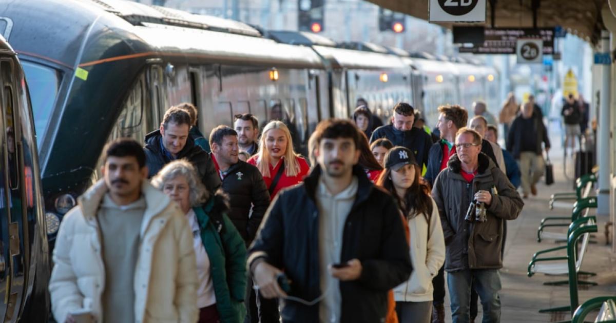 Cardiff Travel Warning: Big Game Delays Ahead