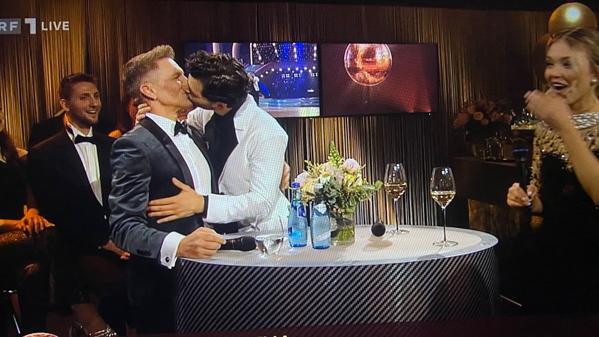 Dancing Star Aaron Karl: ORF-Kuss Mit Knoll