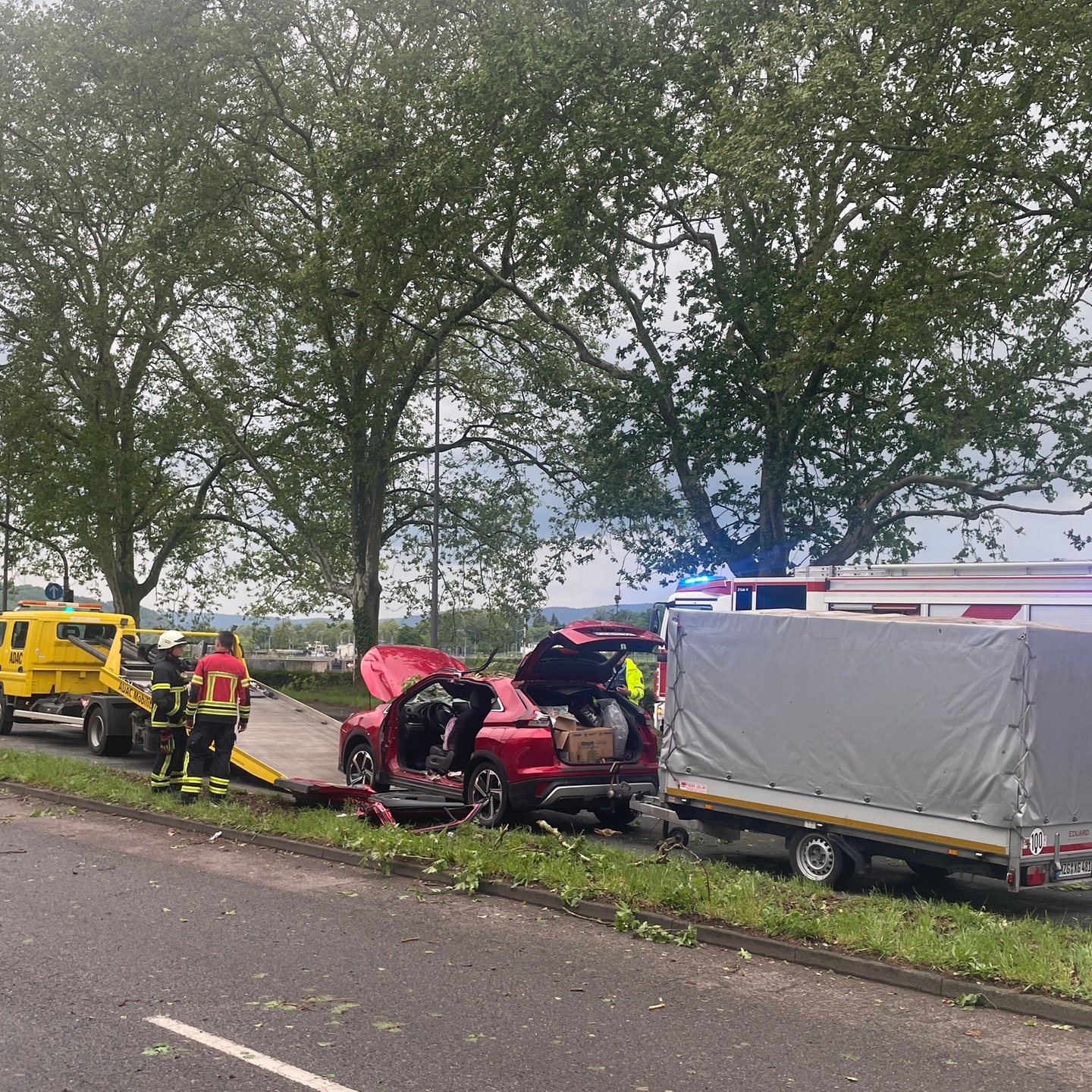 Unwetter In Rheinland-Pfalz: Großeinsatz Der Rettungskräfte