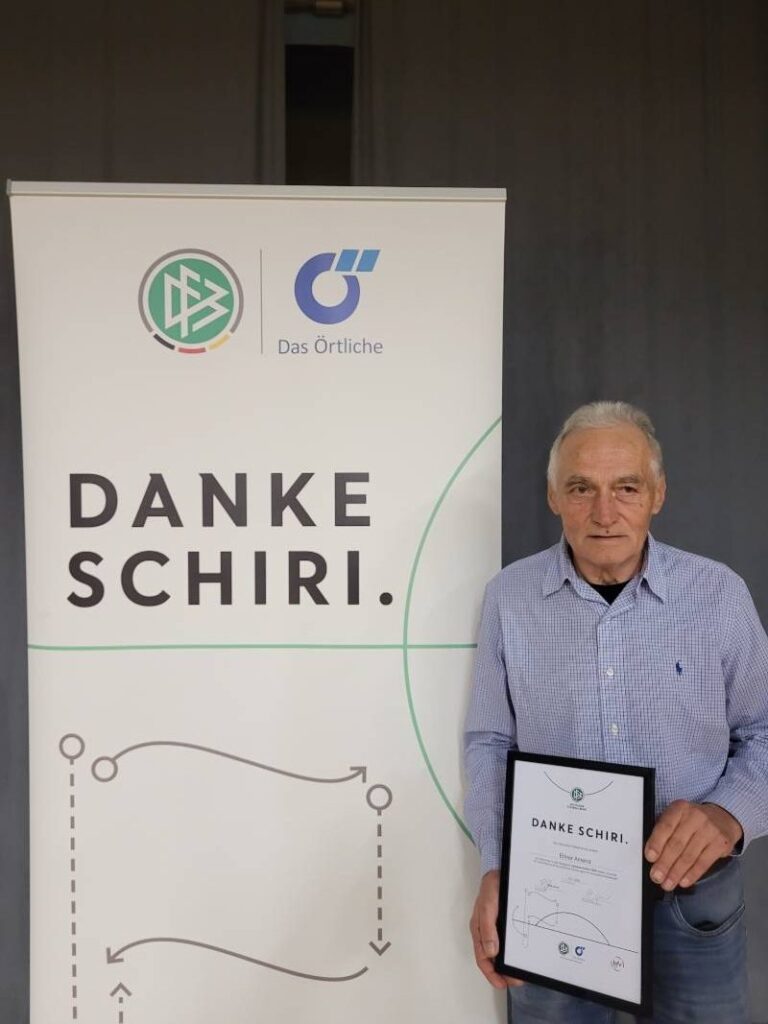 48 Jahre Schiedsrichter: Eine Lebende Legende