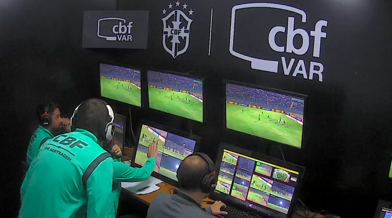 Áudio VAR: CBF Justifica Decisão Em Maringá X Atlético-MG