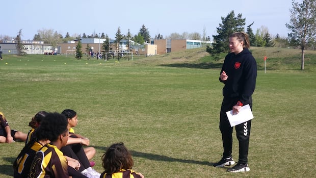 Calgary Wild Welcomes Forest Lawn Students