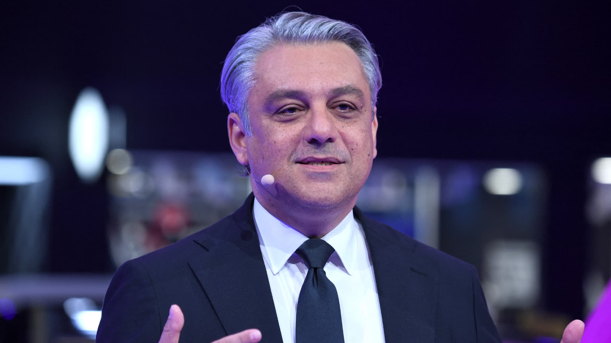 Cri D'alarme:  Stellantis Et Renault Face À Des Choix Douloureux