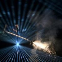Erika Vikman Soars In 'Ich Komme' Stage Show