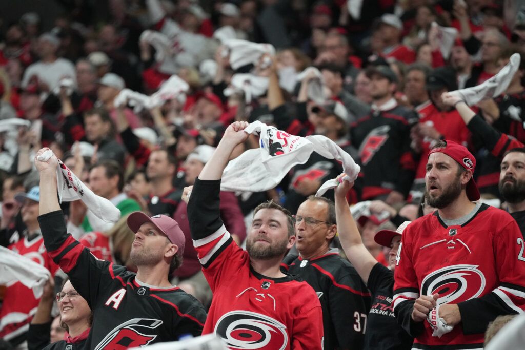 Hurricanes Fans Hopeful Despite Loss To Panthers