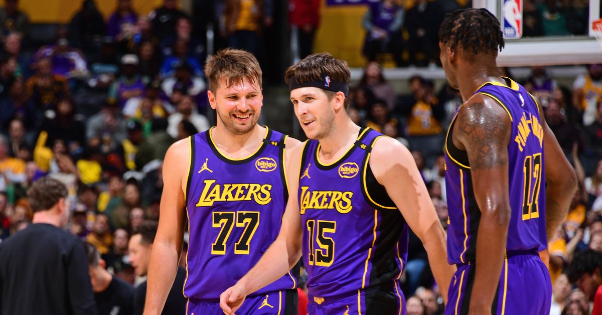 Lakers Vs. Spurs: Player Performance Report