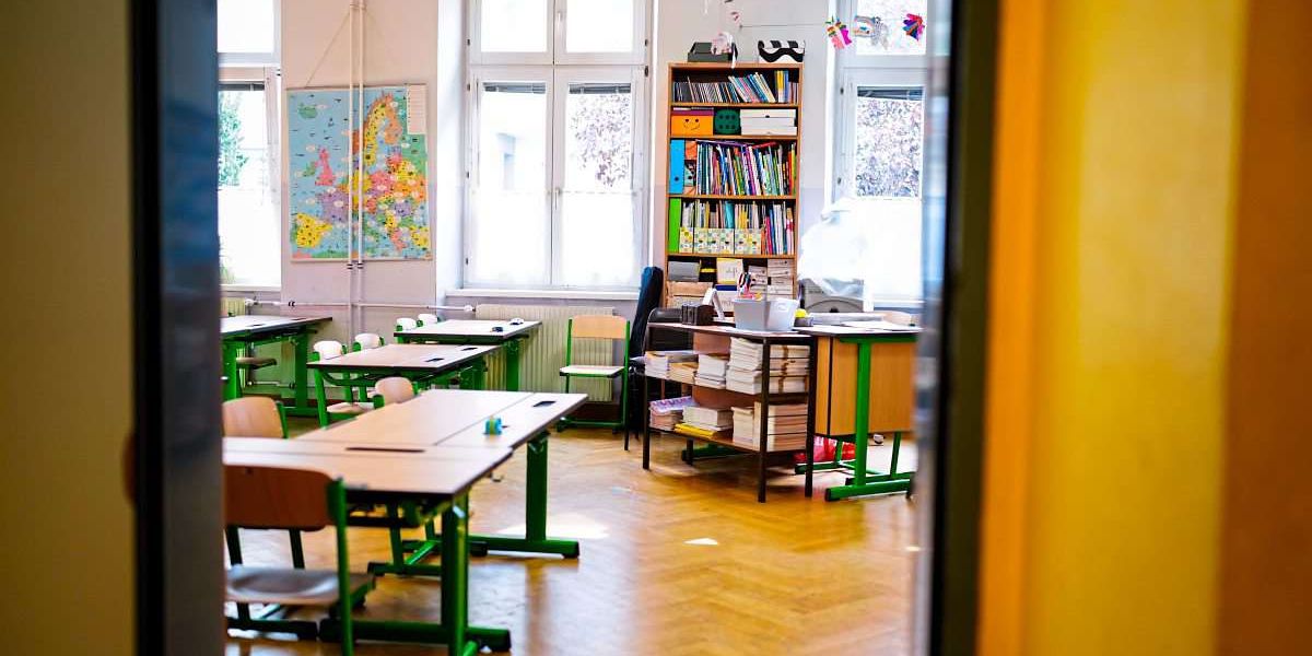 Lehrer-Skandal Erschüttert Österreich: OÖ, NÖ, Wien Betroffen