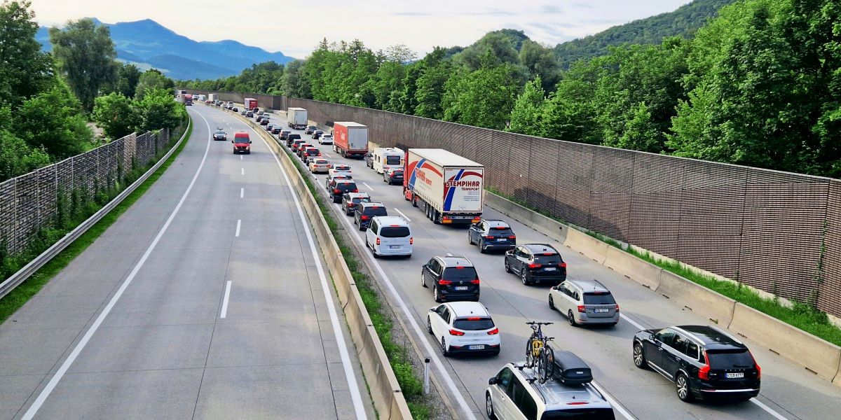 Mega-Stau Salzburg: 40km Lange Pfingsten-Reise-Katastrophe
