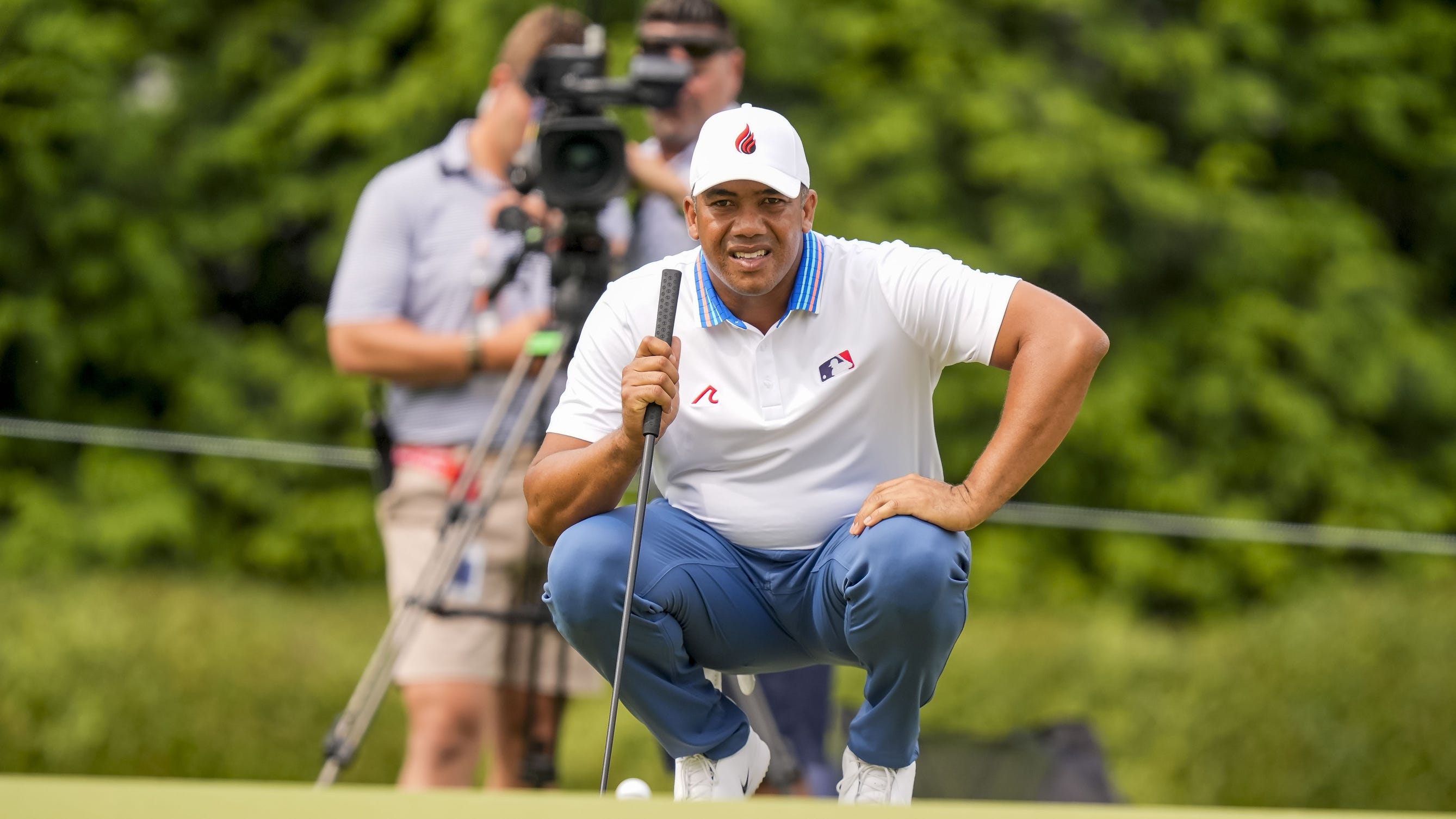 PGA Round 2: Vegas Top, Scores & Highlights