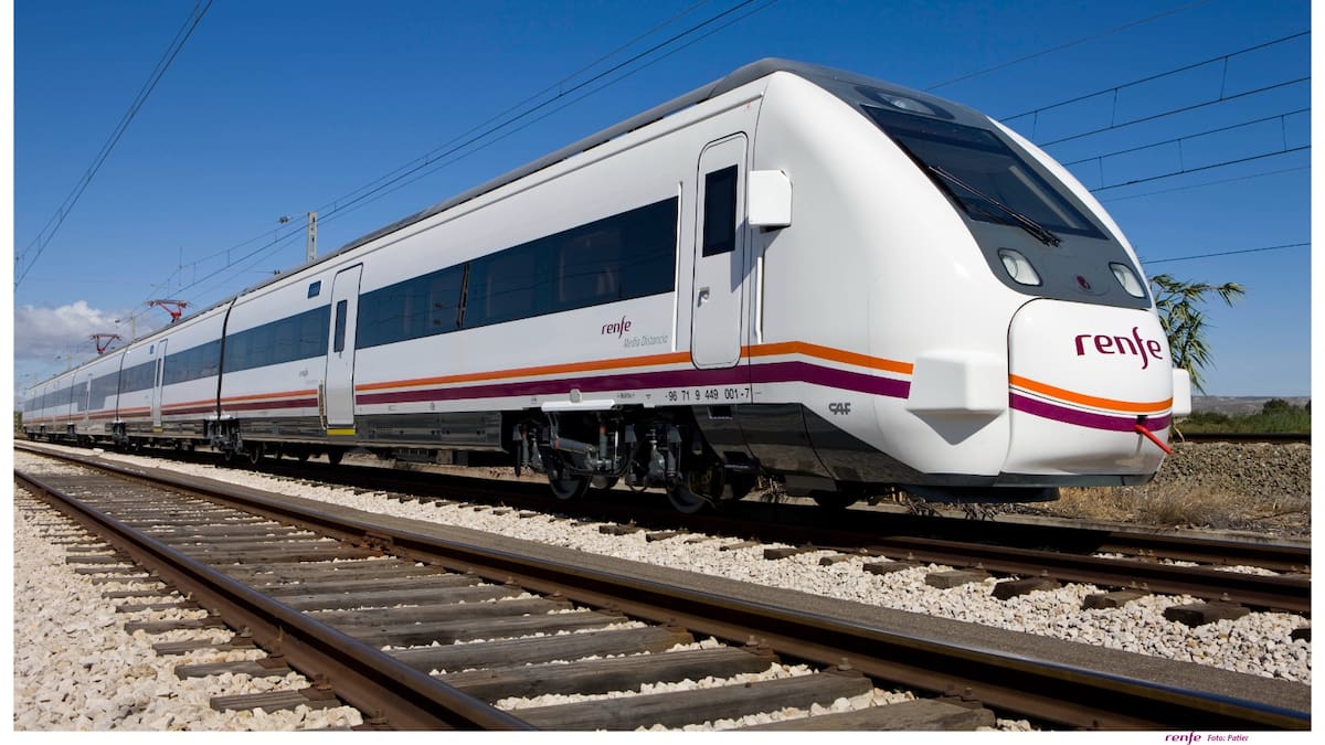 Renfe: 66 Buses Antequera-Sevilla Por Obras