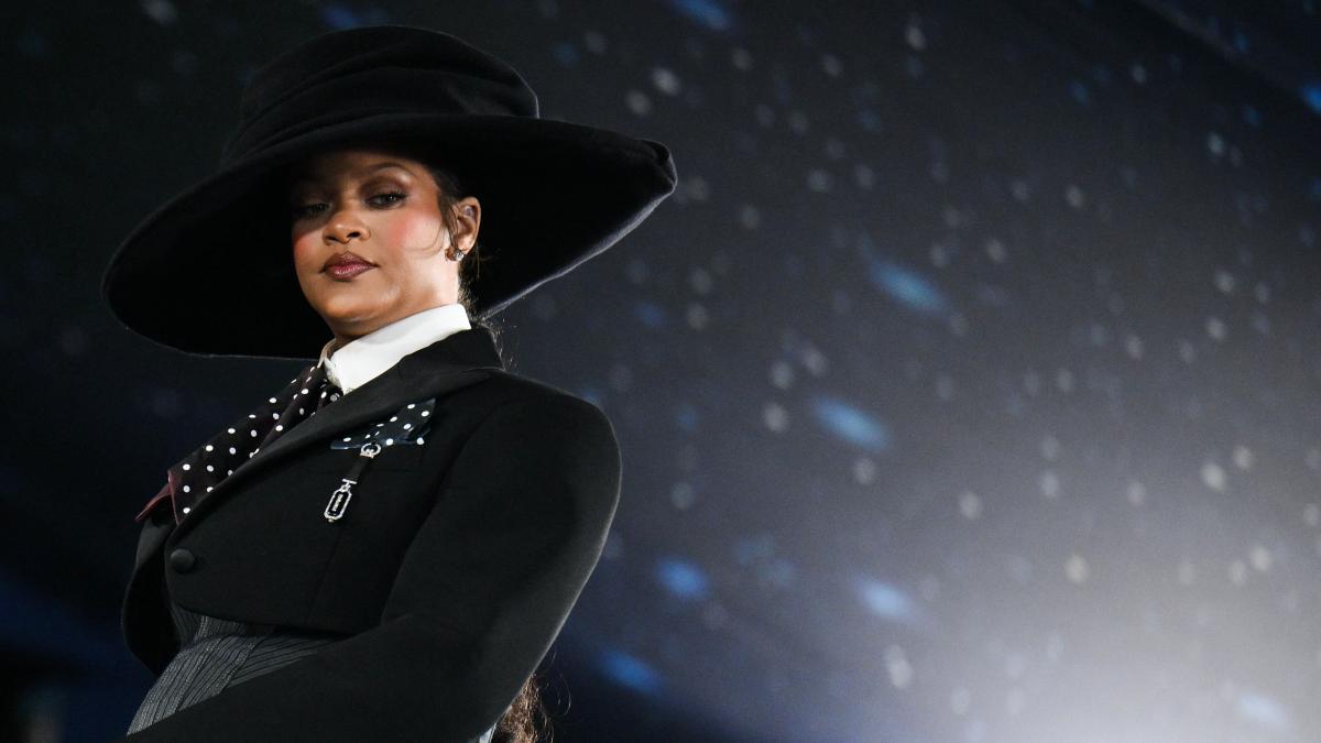 Rihanna's Met Gala Pregnancy Reveal