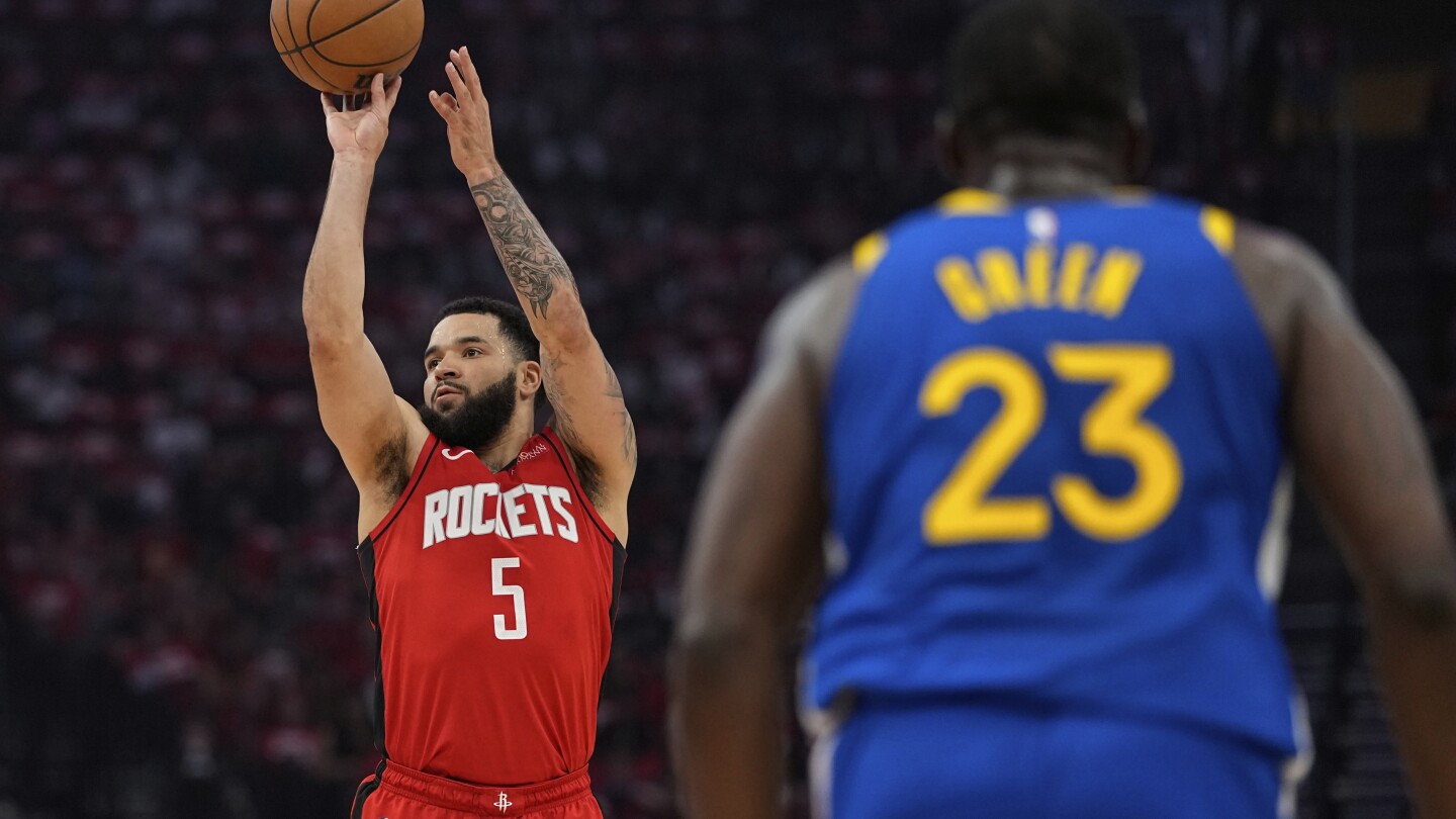 Rockets Rout Warriors, VanVleet & Thompson Shine