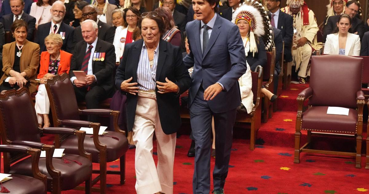 Trudeau's Bold Adidas At Throne Speech